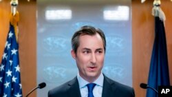 Мэтью Миллер.