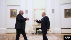 Александр Лукашенко ва Владимир Путин.