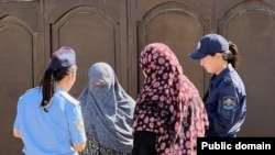 Маъракаи огаҳсозӣ аз Қонун дар бораи манъи ниқоб дар Қирғизистон