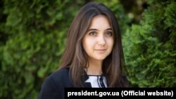 Мендель сконцентрується на напрямку активної співпраці з іноземними ЗМІ, заявив Подоляк