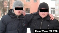Братья Михаил и Тарас - бывшие токсикоманы.  Темиртау, 2011 год. 