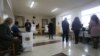 Один из избирателбых участков на внеочередных парламентских выборах в Армении, 9 декабря 2018 г.