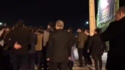 فریادهای بقایی در اعتراض به لباس شخصی‌ها(کانال دولت بهار)