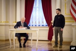 Владимир Зеленский жана Жо Байден. Киев шаары. 20-февраль, 2023-жыл.