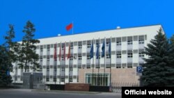 Кыргызстандын Тышкы иштер министрлигинин имараты.