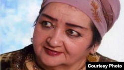 O‘zbekistonda xizmat ko‘rsatgan artist Klara Jalilova.