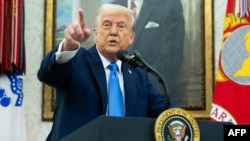 دونالد ترامپ روز جمعه در کاخ سفید با خبرنگاران گفت‌وگو کرد