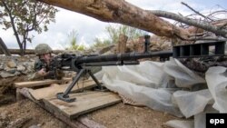 Ілюстраційне фото. Український військовий на бойовій позиції неподалік міста Докучаєвськ. Донецька область, 22 вересня 2016 року (ілюстраційне фото)