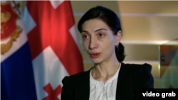 По информации Ассоциации молодых юристов, Марианна Чолоян фигурировала в деле Николоза Гогуадзе, задержанного в 2011 году в ходе т.н. кинцвисской спецоперации