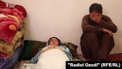 Саҳнае аз филми "Ғазал"