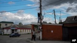 The injuries occurred in the village of Derhachi in the Kharkiv region. (file photo)