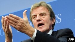 برنارد کوشنر، وزیر امور خارجه فرانسه