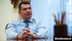 Артем Ситник звинувачує Назара Холодницького, зокрема, у «зливі інформації»