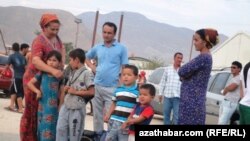 Отдыхающие прибыли в Челекен (иллюстративное фото)  