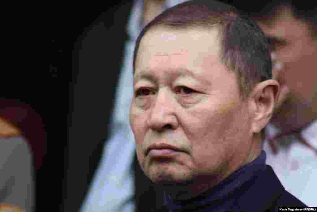 Генерал-лейтенант Нартай Дутбаев, бывший председатель КНБ Казахстана. Алматы, 5 апреля 2012 года.