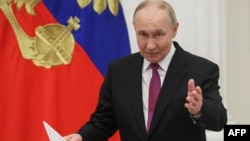 Путін заявив, що якщо інші країни проводять такі випробування, Росія повинна відреагувати відповідно