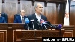 На заседании Совета старейшин Гюмри, 17 мая 2018 г․   