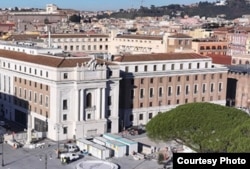 Палаццо Пио в Риме, где находился офис Евгения Вагина.