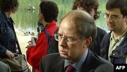 برنار والرو؛ سخنگوی وزارت خارجه فرانسه