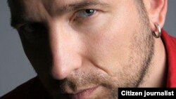 Peterburglik fotosuratchi, jurnalist va bloger Aleksey Smishlyayev.