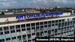 29 березня «Укроборонпром» повідомив, що відсторонив Сергія Бичкова від виконання повноважень гендиректора держпідприємства «Антонов»