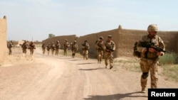 د بریټانیا یوه ډله ځانګړي ځواکونه هلمند کې - عکس د یوې نیمې لسیزې مخکې دی 