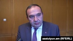 Министр образования Левон Мкртчян, Ереван, 6 ноября 2017 г․  