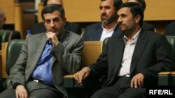 بازداشت آقای مشایی، دومین اقدام قضایی علیه اطرافیان محمود احمدی‌نژاد ظرف کمتر از یک هفته است.