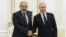 Встреча президента РФ Владимира Путина (справа) с премьер-министром Армении Николом Пашиняном в Кремле, Москва, 7 апреля 2021 г.