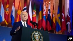 جو بایدن، رئیس‌جمهور ایالات متحده، در اجلاس هفتادوپنجمین سالگرد تأسیس ناتو. واشینگتن ۱۹ تیر