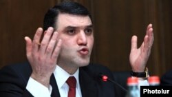 Armenia - Prosecutor-General Gevorg Kostanian speaks at parliamentary hearings in Yerevan, 22Jan2015.