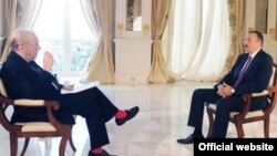 Президент Азербайджан Идбхам Алиев дает интервью корреспонденту телекомпании «Аль-Джазира» Дэвиду Фросту, Баку, 11 октября 2011 г.