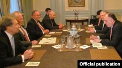 США - Встреча сопредседателей Минской группы ОБСЕ с главами МИД Армении и Азербайджана в Нью-Йорке, 27 сентября 2013 г․