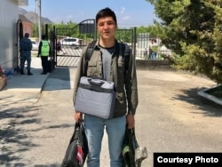 Айбек Бийбосунов.