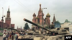 Қизил Майдонда танклар, 19 август 1991 йил.