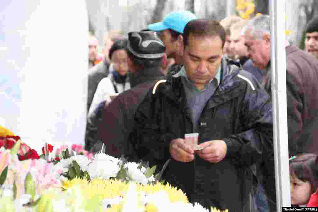 Рӯзи модар дар Душанбе