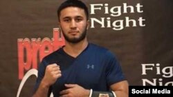 Таджикский боксер Мехрубон Сангинов