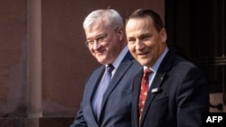 Андій Сибіга (ліворуч) і Радослав Сікорський, архівне фото