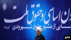 روحانی:برخی افراد حتی تحمل شنیدن برخی اصول قانون اساسی را ندارند