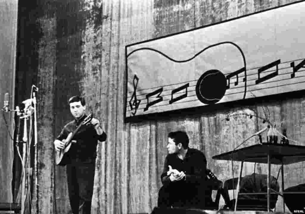 Володимир Висоцький #17