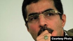 مجتبی واحدی