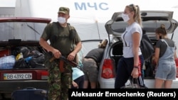 На пункте пропуска боевиков «Еленовка», 25 июня 2020 года