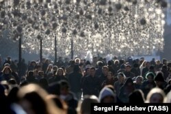 شهروندان روسیه در خیابان نیکولسکایا در مسکو