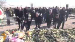 Депутаты Госдумы России прибыли в Гюмри, чтобы почтить память убитой семьи