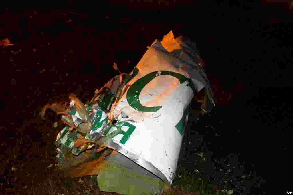 &quot;Боинг-737&quot;, разбившийся в Казани, мог быть выпущен на рейс ради бизнес-класса, которым пожелали лететь сын президента Татарстана и глава УФСБ