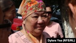 Кыздыгой Ажаркулова, руководитель общественной организации «Защитим свой дом», после освобождения. Шымкент, 29 июля 2016 года.