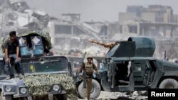 Мосулда кадимки жашоону калыбына келтирүү азыр Ирак өкмөтү үчүн олуттуу көйгөйлөрдүн бири. 