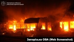 На місці влучання виникла пожежа – рятувальники її вже ліквідували