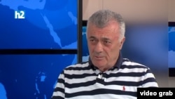 Նախկին պատգամավոր Ռուբեն Հակոբյանը հարցազրույց է տալիս Հ2-ն, Երևան, 1-ը հուլիսի, 2025թ.