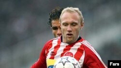 پرسپولیس توانست با غلبه بر برق تهران به مرحله بعد جام حذفی صعود کند